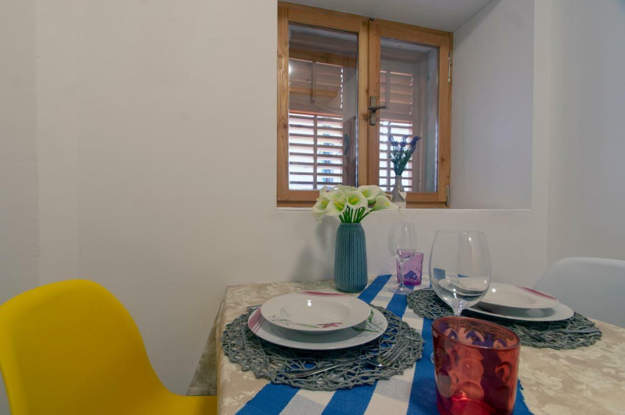 Giro Apartment