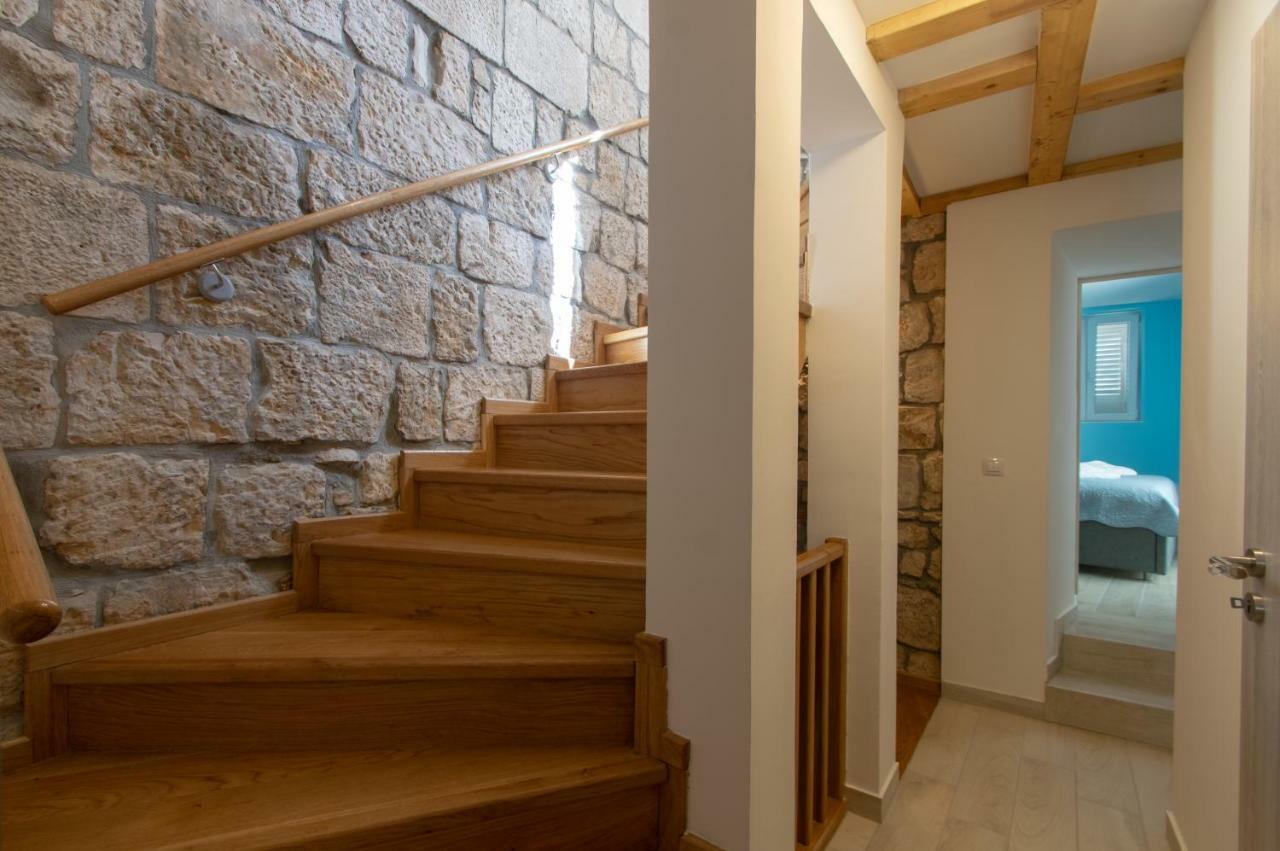 Giro Apartment