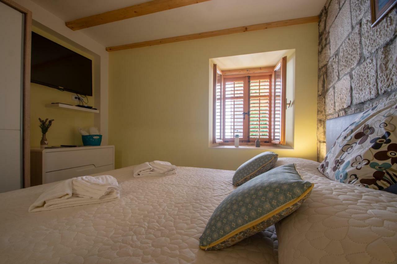 Giro Apartment *